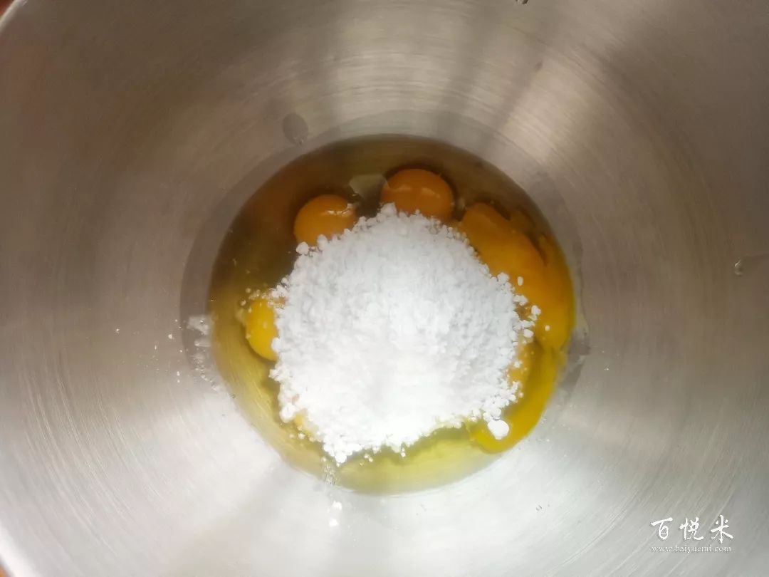 一款超好吃的蔓越莓小蛋糕，在家用烤箱就能做